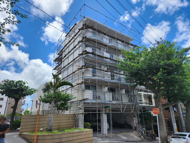 那覇市　アトリエベールト－ン様塗替え防水工事