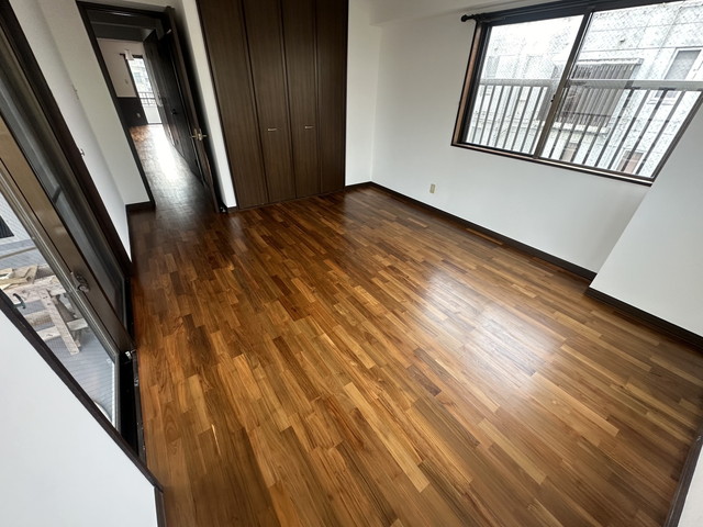 那覇市 上原様邸フローリング塗替え工事