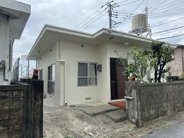 豊見城市　上地様邸塗替え屋上防水工事