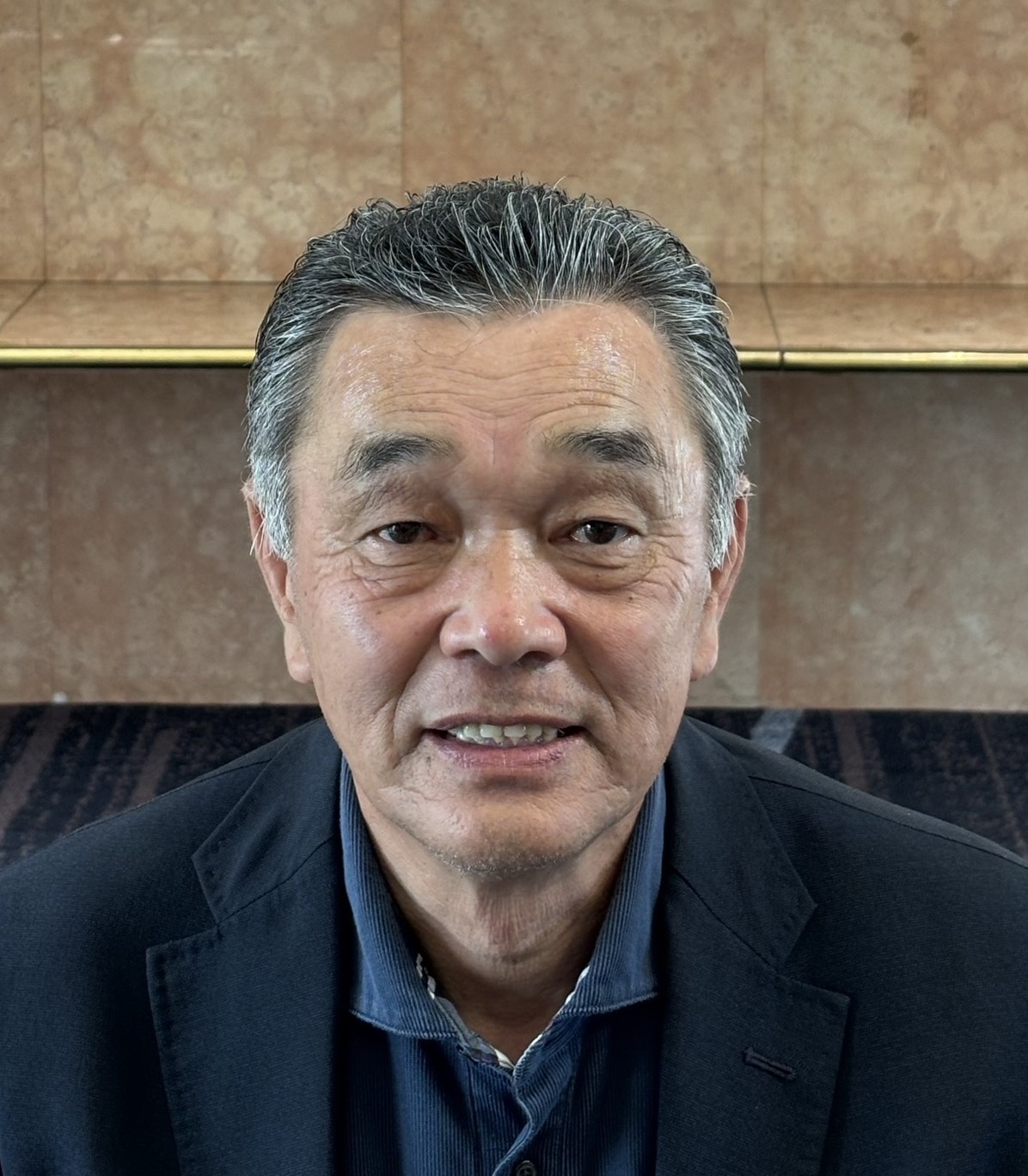 磯山 輝男
