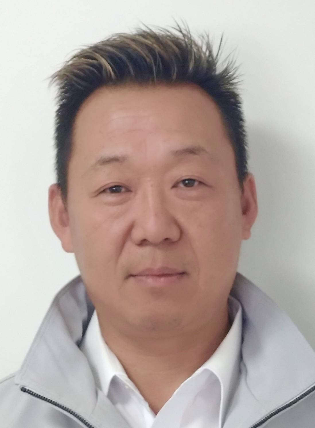 清野　富雄