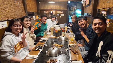 お好み焼きとんとスタッフ