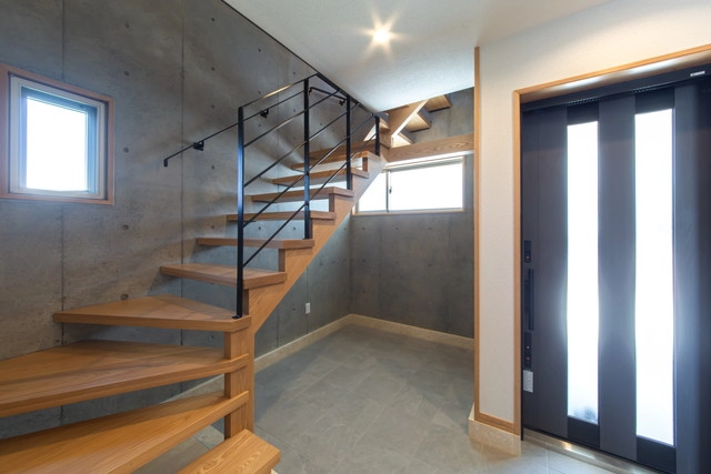 嘉手納町　M邸　2世帯住宅