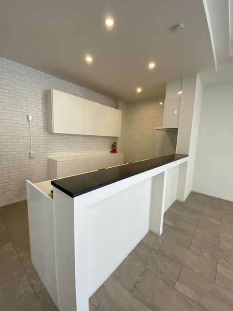 Ocean View Duplex in Kin