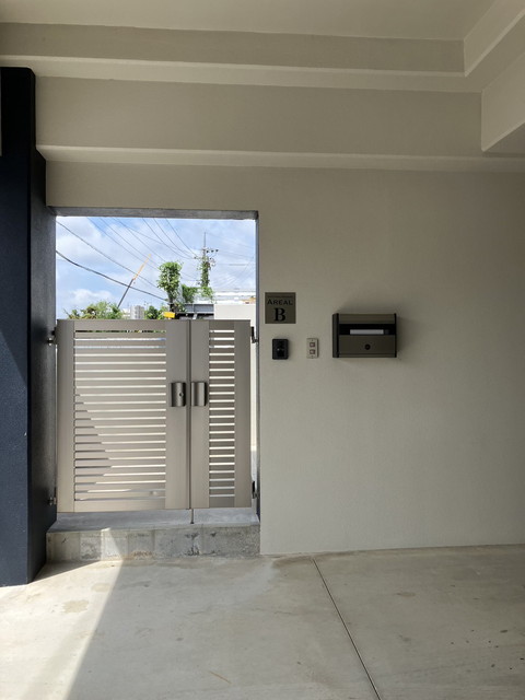 Ocean View Duplex in Kin