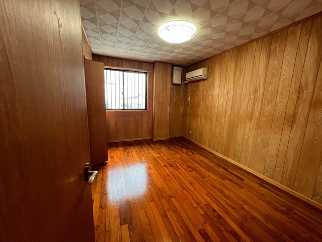 OKINAWA-CITY APARTMENT 2F