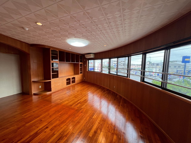 OKINAWA-CITY APARTMENT 2F