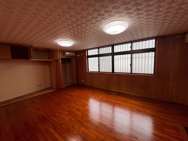 OKINAWA-CITY APARTMENT 2F