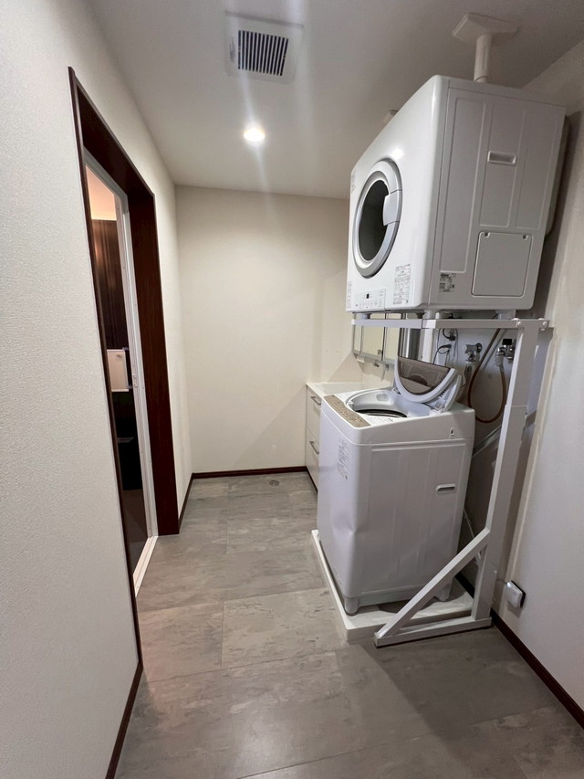 Apartment(5F) In Okinawa-city