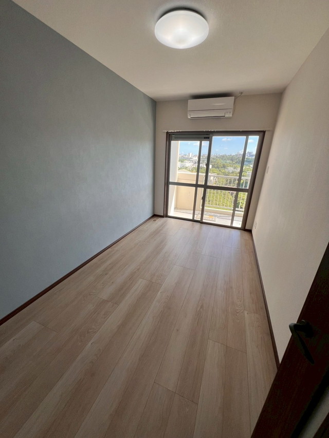 Apartment(8F) In Okinawa-city