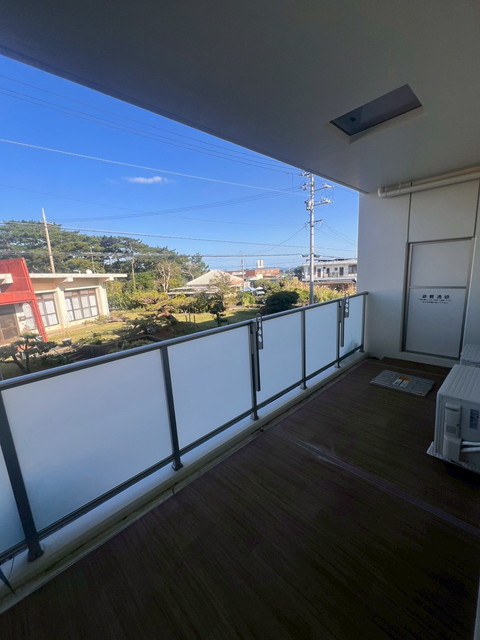 Apartment(2F) in Ginoza