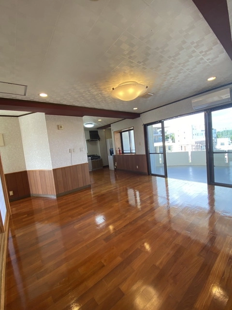 Apartment In Okinawa-city (3F)