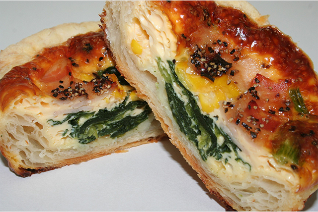 ほうれん草とベーコンのキッシュ