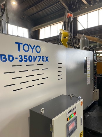 ダイカストマシン