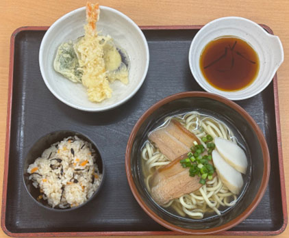 沖縄そばセット（天ぷら付）