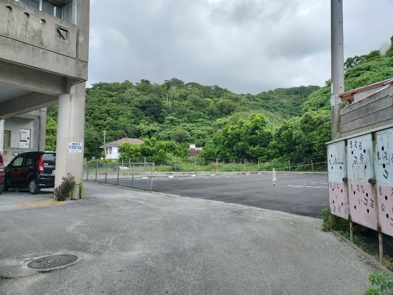 上間契約駐車場