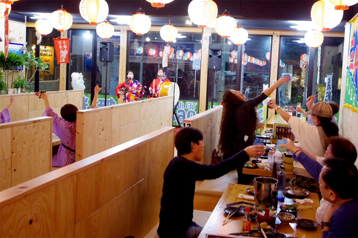 花琉球　恩納店 スライド乾杯