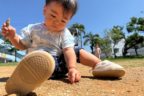 遊ぶ子どもたちの様子