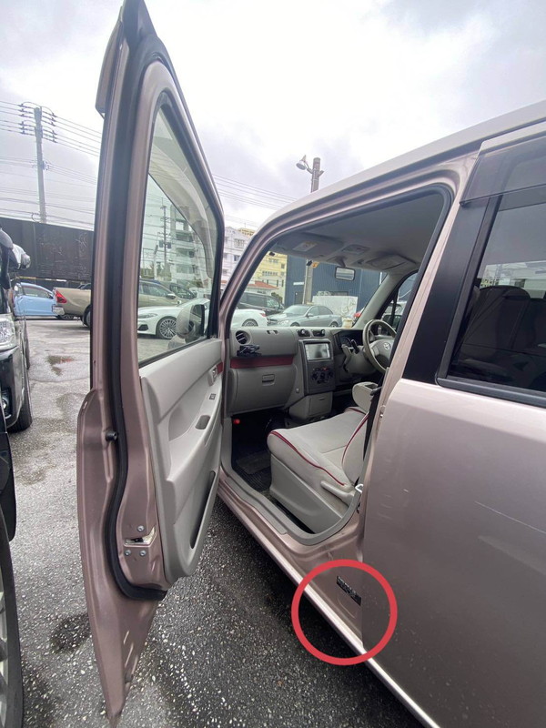 ボンネット写真