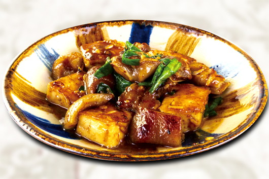 チラガーのピリ辛ちゃんぷる～ （豚の顔皮）