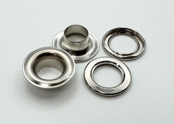 真鍮ニッケルアイレット