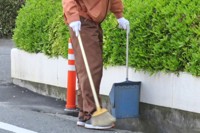 工事現場・周辺道路等の清掃作業