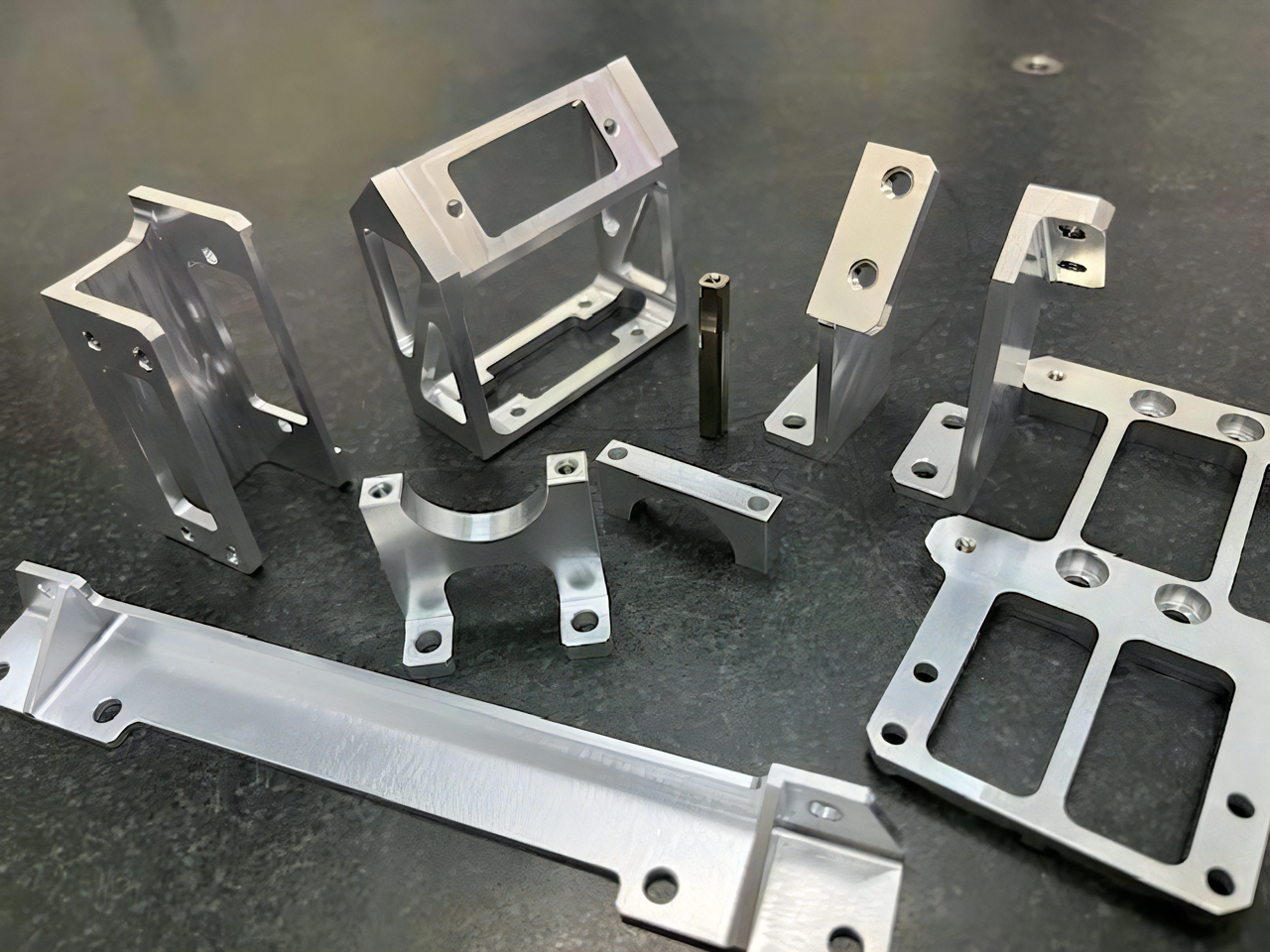 公式】株式会社 三笠｜精密機械加工