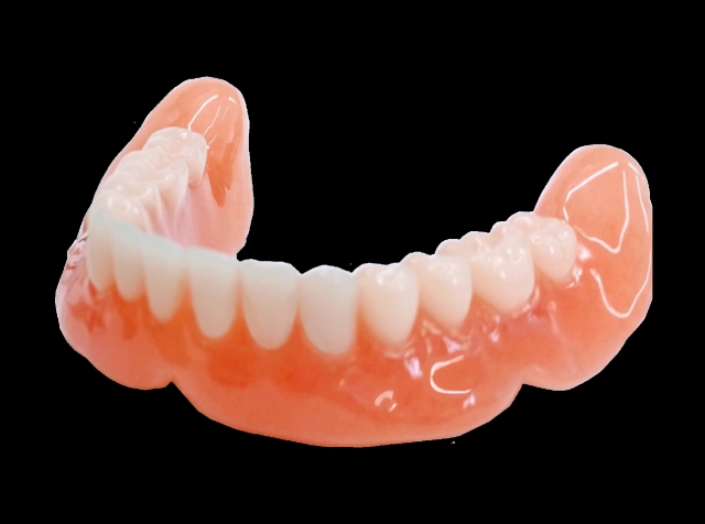 プラスチック（入れ歯）