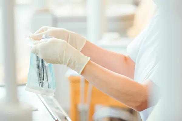 衛生面にも配慮し、患者さんの安全を守る