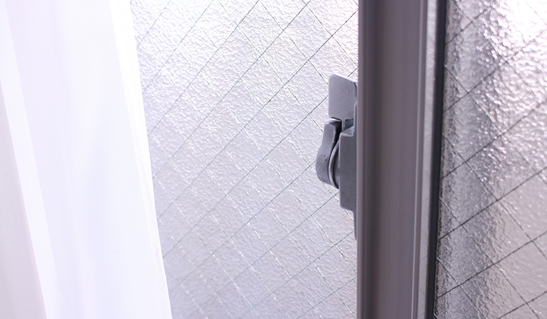 防犯・遮熱フィルム施工