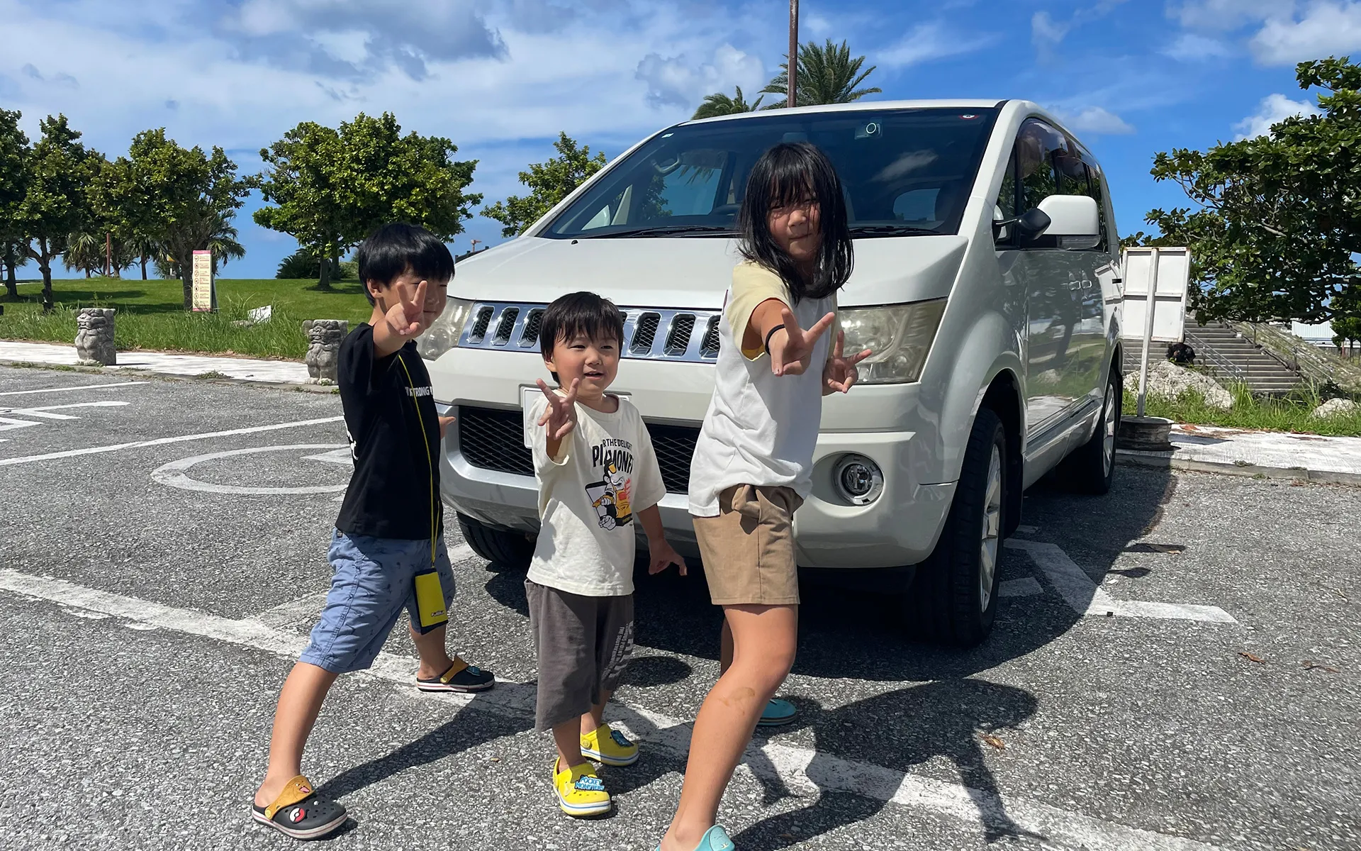 デリカ専門　うちなーレンタカー