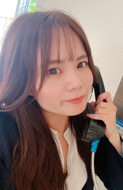 新里　璃歩