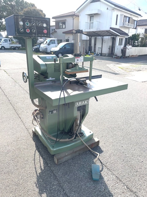 コーナー面取機 荒木