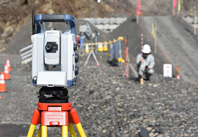 測量機の精度を守る、確かな修理技術