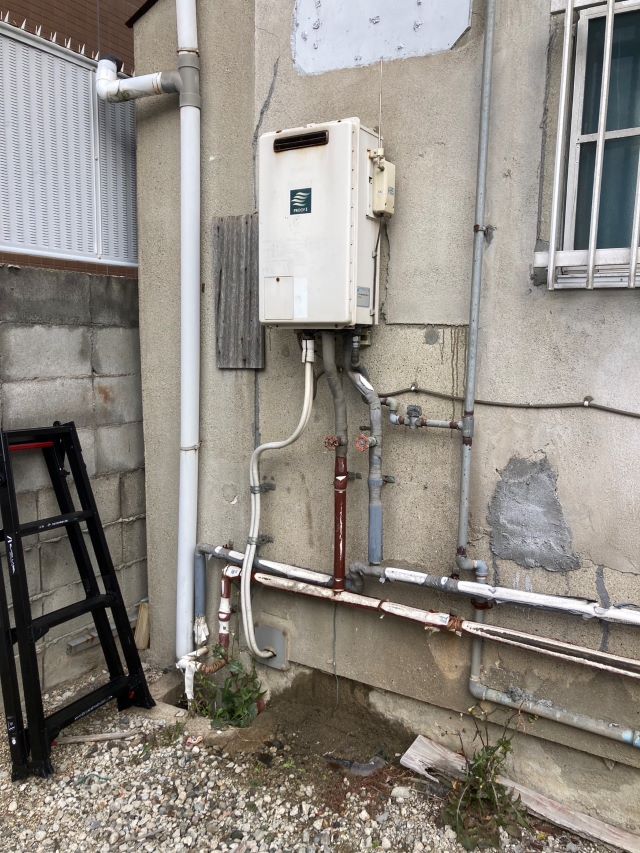 ガスふろ給湯器の取替工事 ビフォーアフター