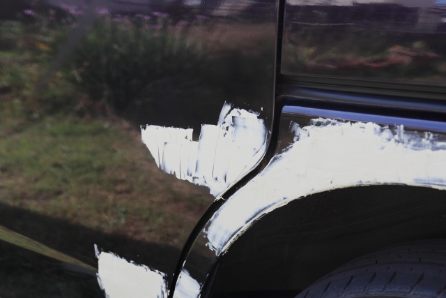 板金作業のイメージ