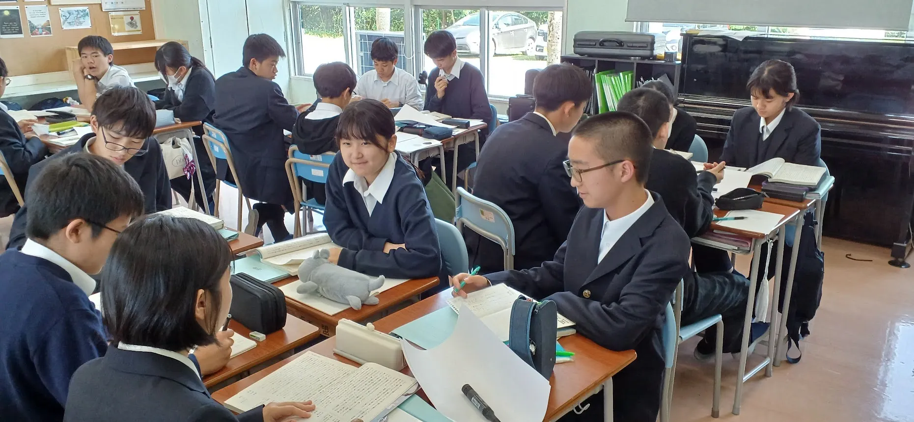 学校法人 三育学院 沖縄三育中学校イメージ画像