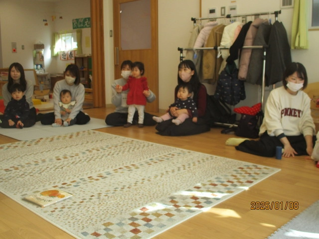 <1月>わらべ唄・絵本の日 <1月>わらべ唄・絵本の日
