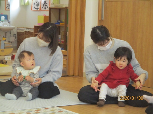 <1月>わらべ唄・絵本の日 <1月>わらべ唄・絵本の日