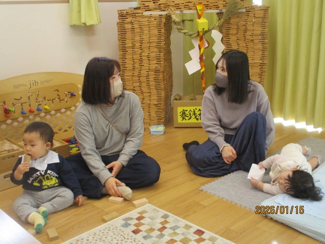 <1月>自由遊び&お部屋の様子 <1月>自由遊び&お部屋の様子