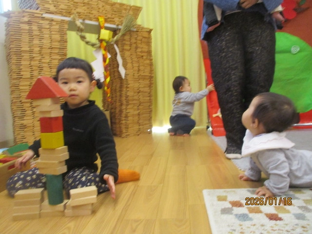 <1月>自由遊び&お部屋の様子 <1月>自由遊び&お部屋の様子
