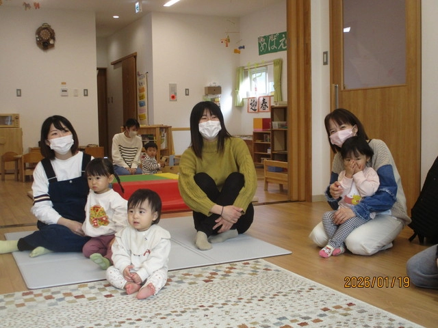 <1月>わらべ唄・絵本の日 <1月>わらべ唄・絵本の日