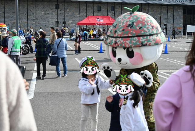 モリーズくんと記念撮影