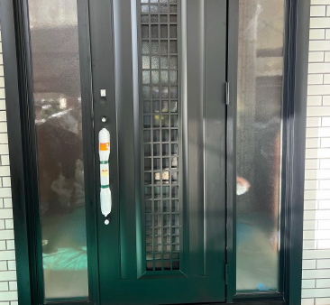 玄関ドア取り換え