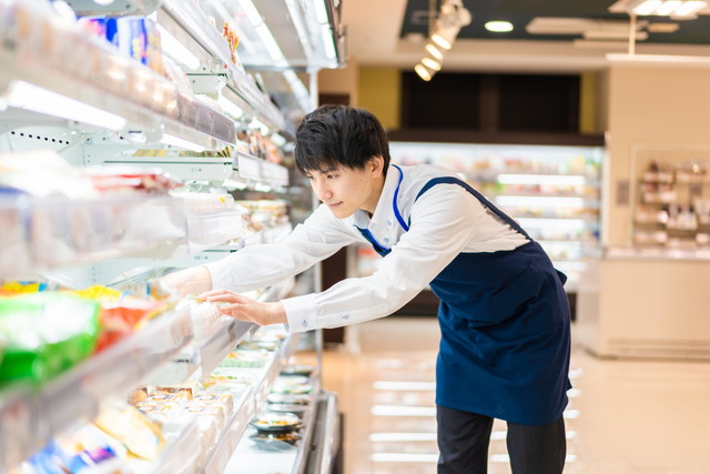 小売業界(スーパーマーケット・コンビニエンスストアーなど)
