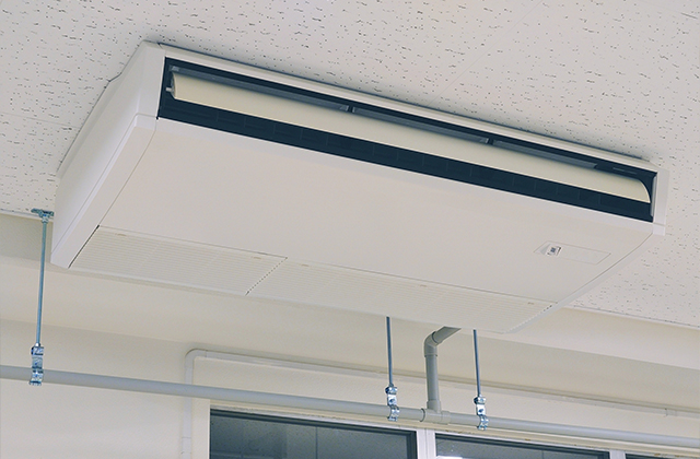 天井吊り形・天井埋め込み形・床置き形エアコン工事