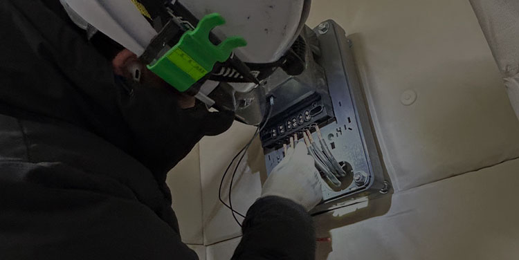 和佳電工の特長