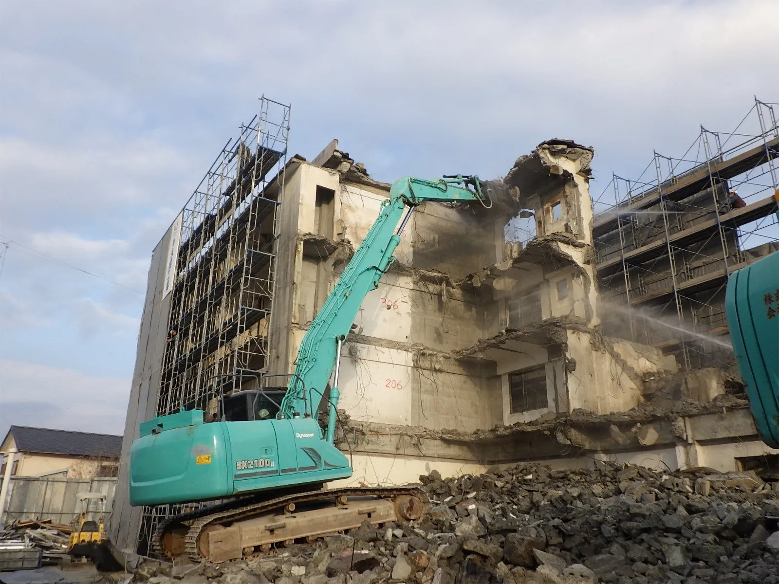 総合解体｜安全かつスピーディーな解体工事