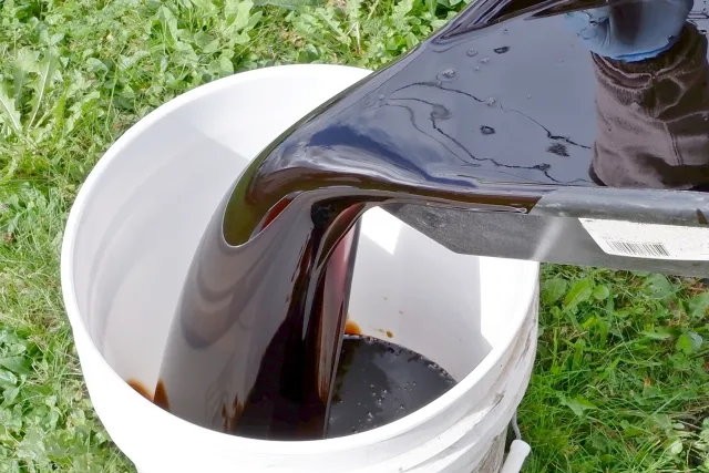 オイル抜き取り