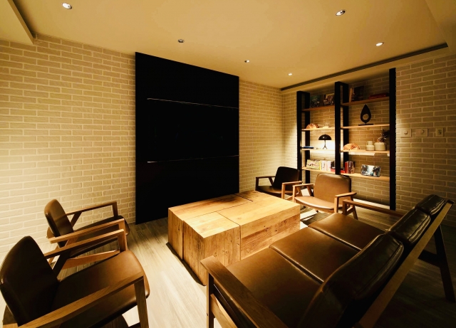 音と映像の特殊工事（電源工事）